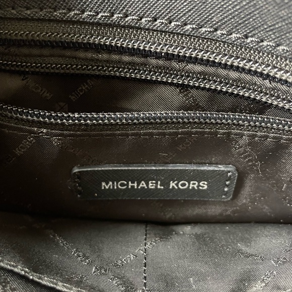 Michael Kors XS Jet Set tote - Picture 8 of 14